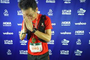 BIB: 5192
                            <button type="button" onclick="openModal(21978039)" class="btn btn-primary btn-sm float-right btn-popup" data-toggle="modal" data-target=".modal-high-quality">
                        <i class="fas fa-shopping-cart"></i> Add to Cart
                    </button>
                                            <button type="button" onclick="isThisMe(21978039, true)" class="btn btn-success btn-sm float-right btn-popup btn-isme hidden" data-toggle="tooltip" data-placement="bottom" title="นี่คือรูปของคุณใช่ไหม คลิกที่นี่เพื่อเอาเข้าอัลบั้ม">
                        <i class="fas fa-plus"></i> Add to album
                    </button>
                    <button type="button" onclick="isThisMe(21978039, false)" class="btn btn-warning btn-sm float-right btn-popup btn-isnotme hidden">
                        <i class="fas fa-ban"></i> Remove from album
                    </button>